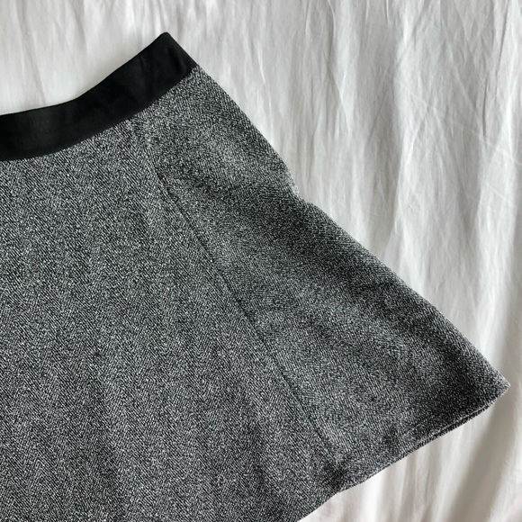 H&M black and white short skirt - Picture 1 of 4